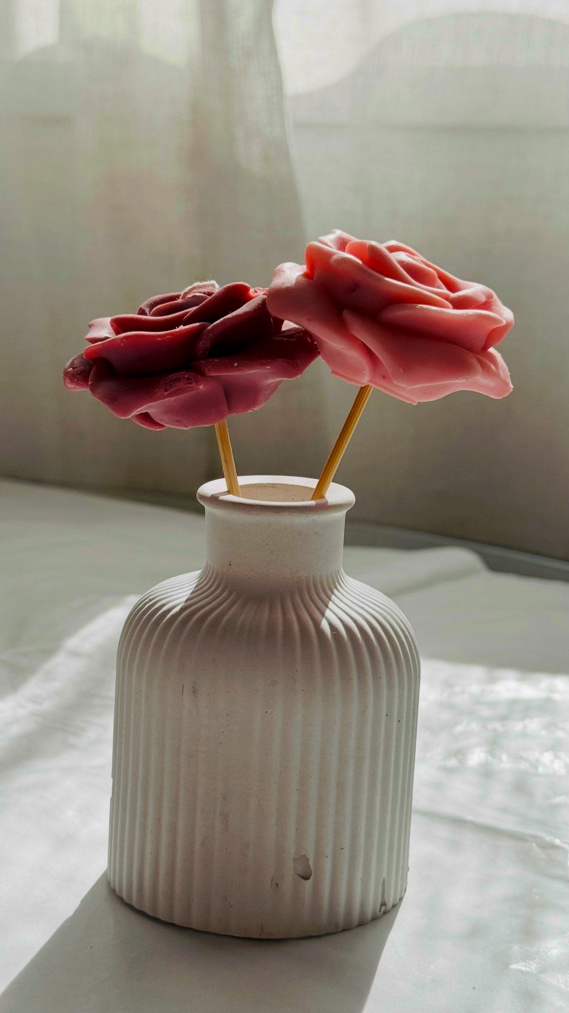 Florero con flores de cera de soja, regalo decorativo — VIGGÓ STUDIO