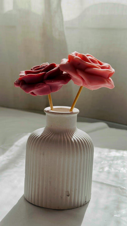 Florero con flores de cera de soja, regalo decorativo — VIGGÓ STUDIO