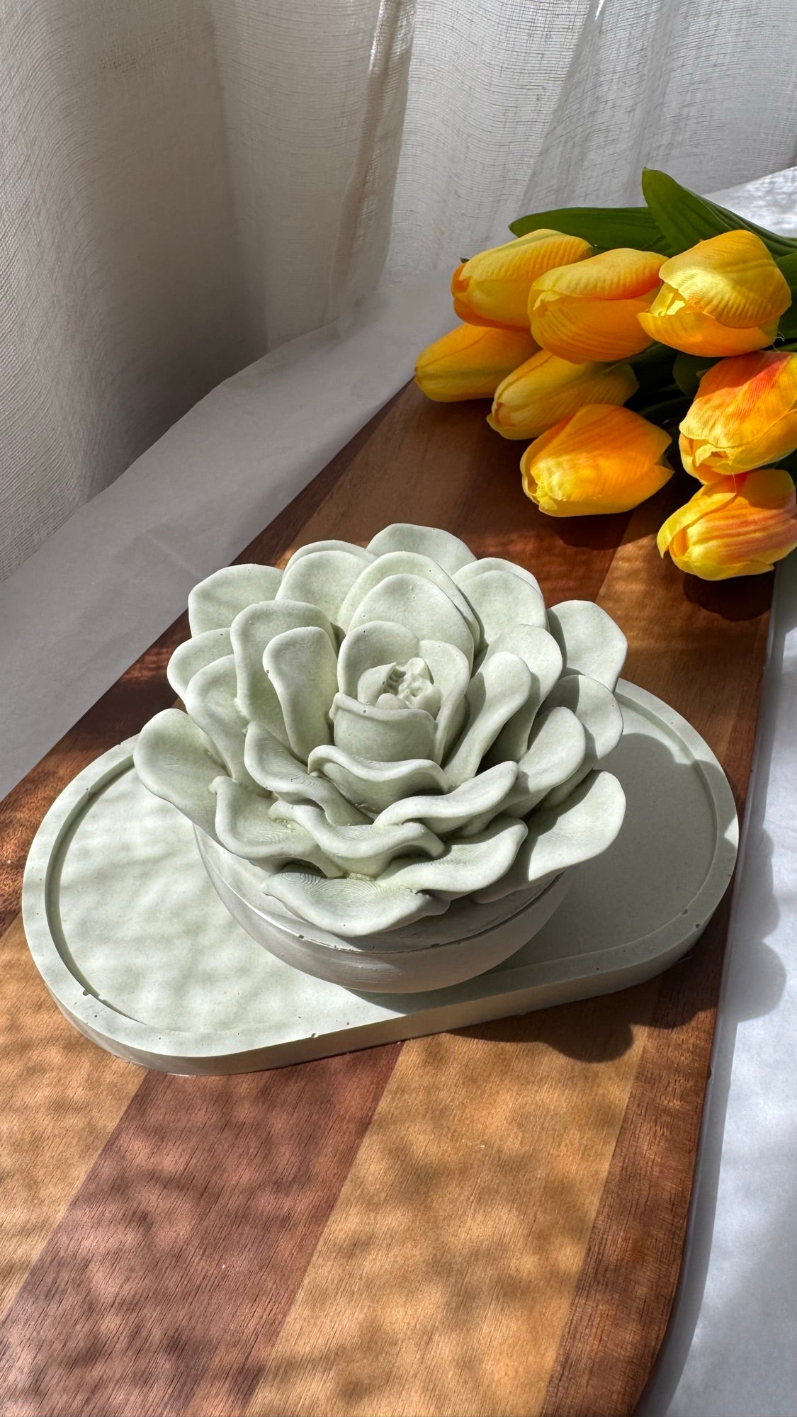 Vela Bloom flor de cera de soja con mecha de madera — VIGGÓ STUDIO (foto 16)